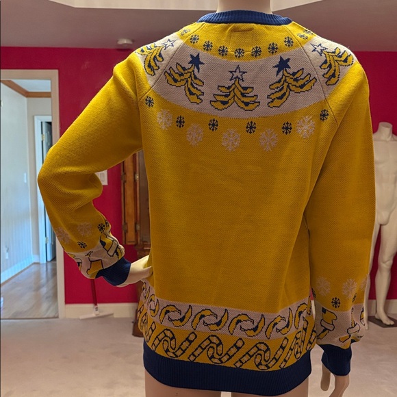Chiquita women’s yellow and blue sweater - Picture 3 of 5